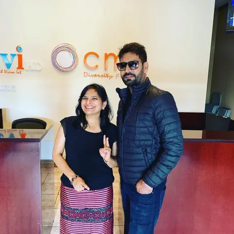 Swati with a guest at the TVI and CMR reception